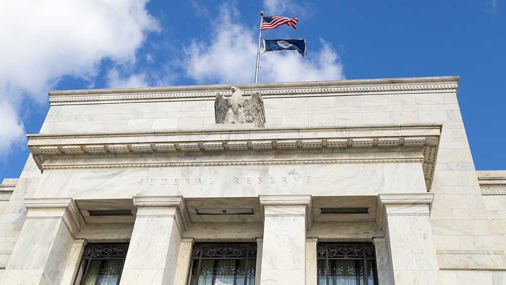 Federal Reserve Maintains Rate-Cut Expectations Amid Inflation Concerns; S&P 500 Declines